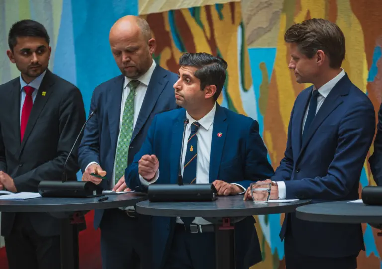 Lenke til artikkel om FrP sikrer milliardløft til Forsvaret Lenke til artikkel om FrP sikrer milliardløft til Forsvaret