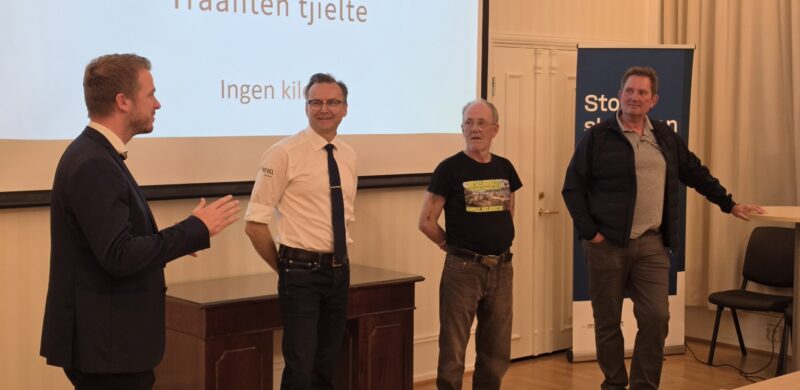 Tor Valdvik (KNA), Hilberg Ove Johansen (AMCAR/ReFuel), Hans Reitan (Dieselbrølet) og Leif Jarle Christensen (NLF).
