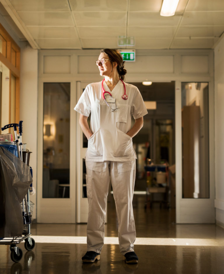 Vi har alle forskjellige utgangspunkt og behov. Vi må ha et fleksibelt helsetilbud med tilstrekkelig kapasitet og kompetanse – over hele landet Vi har alle forskjellige utgangspunkt og behov. Vi må ha et fleksibelt helsetilbud med tilstrekkelig kapasitet og kompetanse – over hele landet
