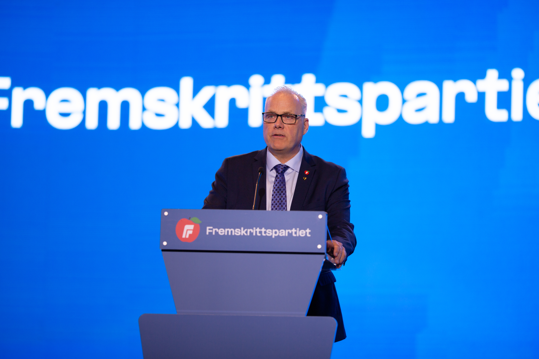 Partiprogram Frp FrP tar et oppgjør med planbyråkratiet: – Vi vil ha frihet, ikke flere ...