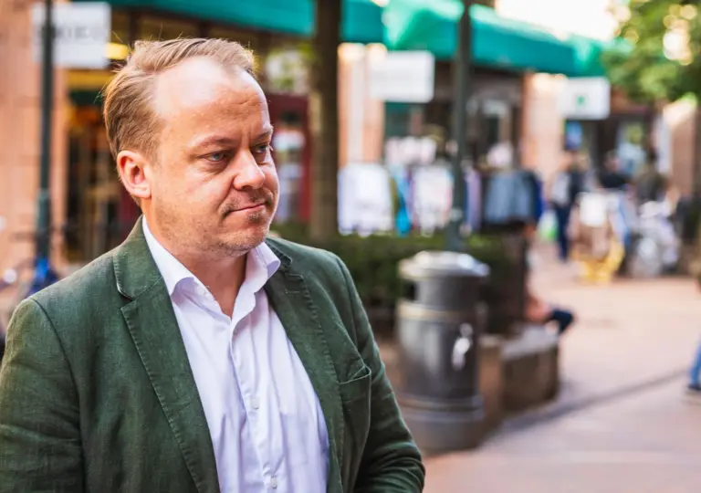 Lenke til artikkel om FrP vil ta kontroll over innvandringen Lenke til artikkel om FrP vil ta kontroll over innvandringen