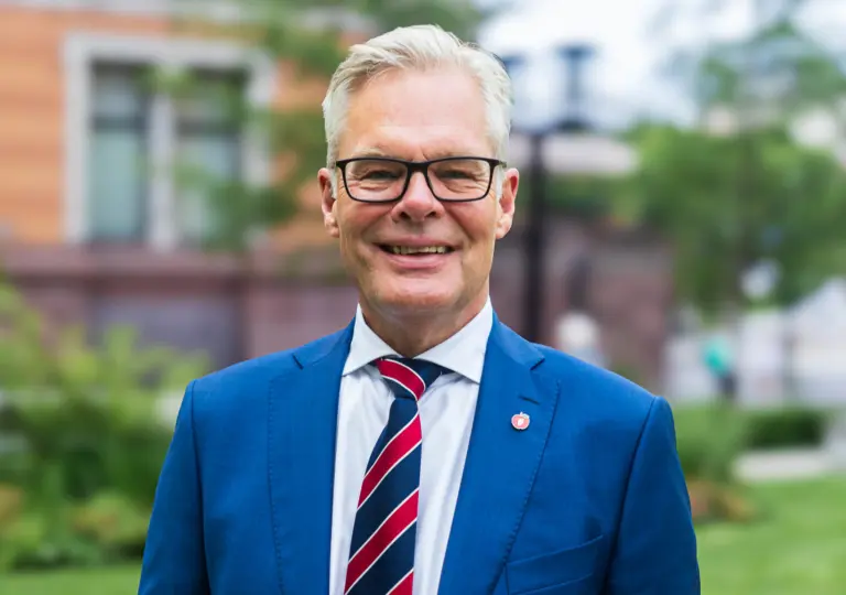 Lenke til artikkel om FrP positiv til skattereform, men ikke skattekommisjon Lenke til artikkel om FrP positiv til skattereform, men ikke skattekommisjon