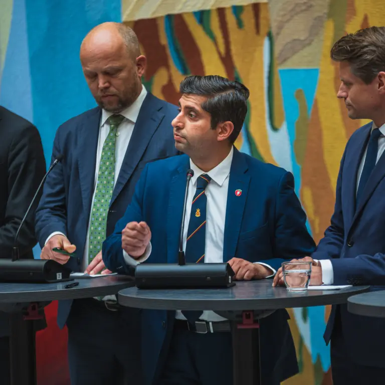 Lenke til artikkel om FrP sikrer milliardløft til Forsvaret