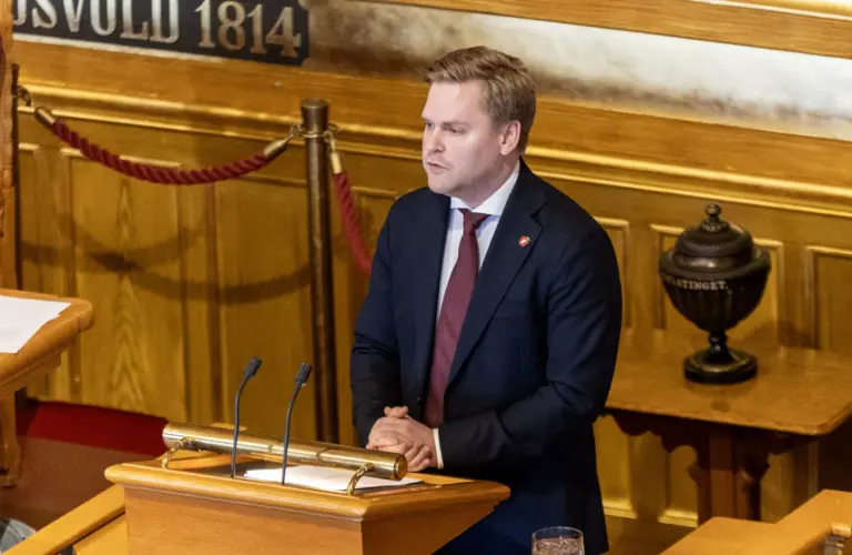 Lenke til artikkelen om: FrP krever hastetiltak fra energiministeren
