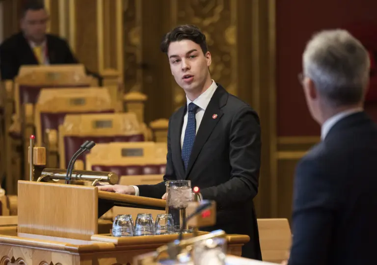 Lenke til artikkel om Stoltenbergs boligskattebombe: En retrett, men ikke godt nok
