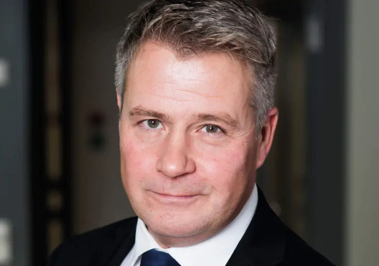 Lenke til artikkel om Forlanger svar på hvordan Taliban fikk lov til å oppholde seg i Norge Lenke til artikkel om Forlanger svar på hvordan Taliban fikk lov til å oppholde seg i Norge