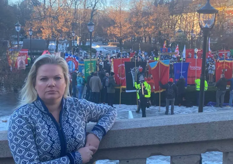 Lenke til artikkel om Regjeringen unner ikke folk julemat på tilbud Lenke til artikkel om Regjeringen unner ikke folk julemat på tilbud