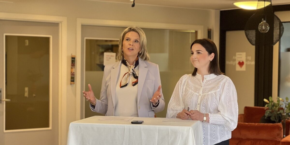 Partileder Sylvi Listhaug og byråd for helse, eldre og omsorg i Bergen Marte Monstad.