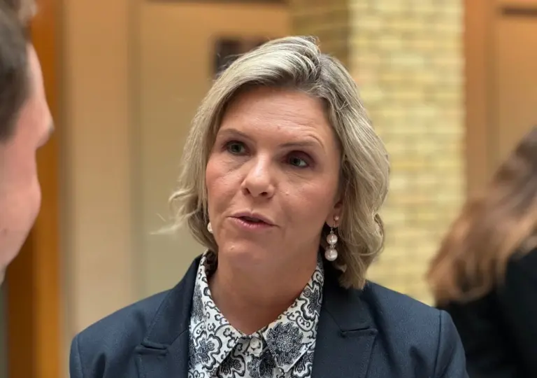 Lenke til artikkel om – Jeg blir opprørt og flau over hvordan mange eldre blir behandlet i Norge Lenke til artikkel om – Jeg blir opprørt og flau over hvordan mange eldre blir behandlet i Norge