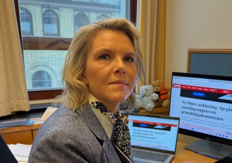 Lenke til artikkel om Vil ha fullt flomlys på utenrikstjenesten