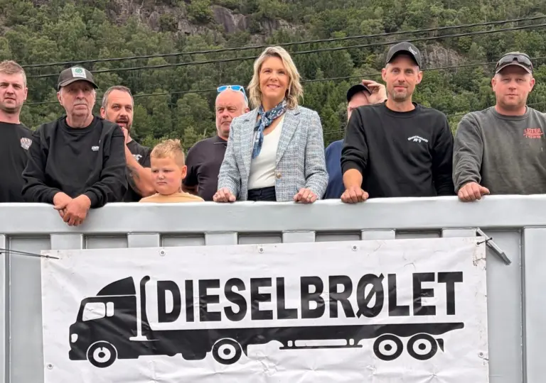 Lenke til artikkel om Varsler nytt drivstoffopprør