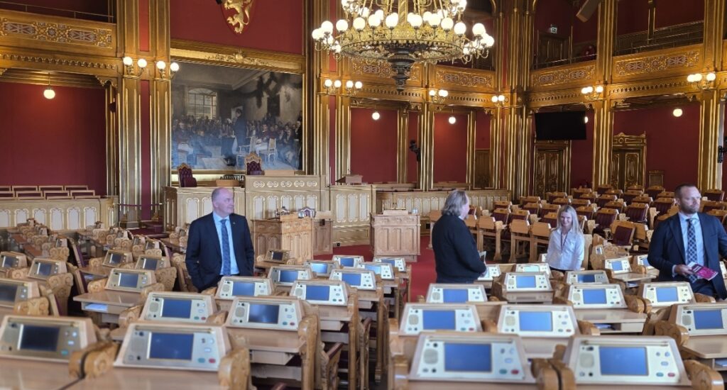 Lenke til artikkel om Fremskrittspartiets historie Lenke til artikkel om Fremskrittspartiets historie