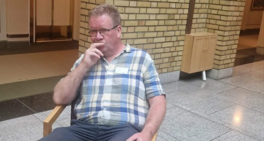 Lenke til artikkel om Fremskrittspartiets historie
