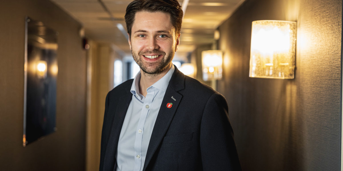 Vestfold FrPs stortingskandidat Bjørn-Kristian Svendsrud er glad for at flertallet av elevene i Vestfold søker seg til yrkesfaglige utdanninger.