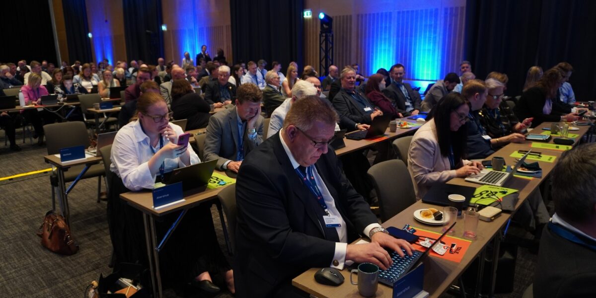 Bilde av store deler av Akershus-delegasjonen