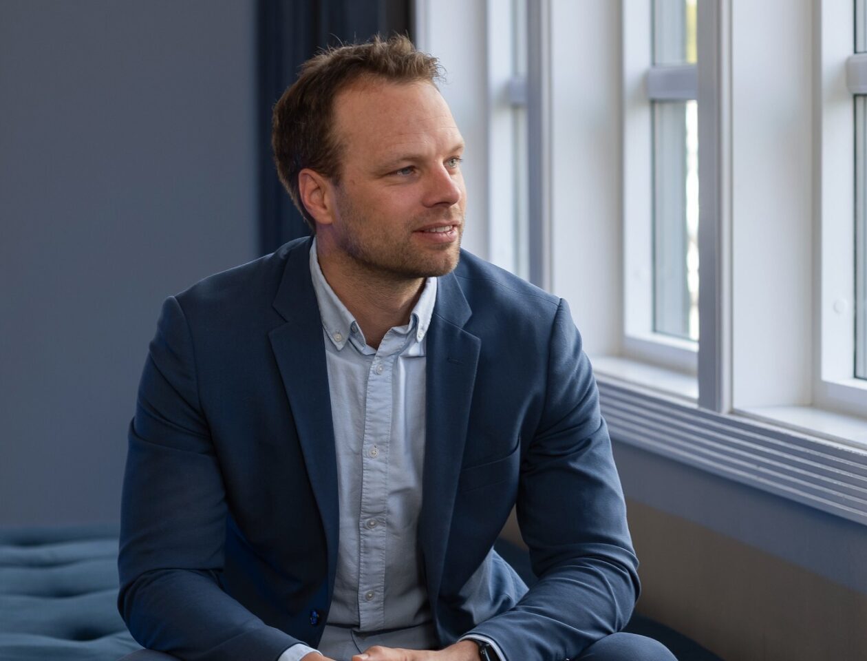 Lenke til artikkel omFrP sikrer tøffere grep mot gjengrekruttering på nett