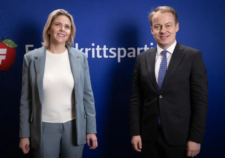 Lenke til artikkel om Norge må stille opp for ukrainere på flukt