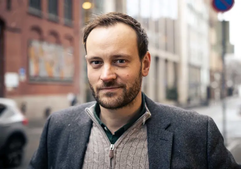 Lenke til artikkel om Regjeringen gir etter for religiøst press Lenke til artikkel om Regjeringen gir etter for religiøst press