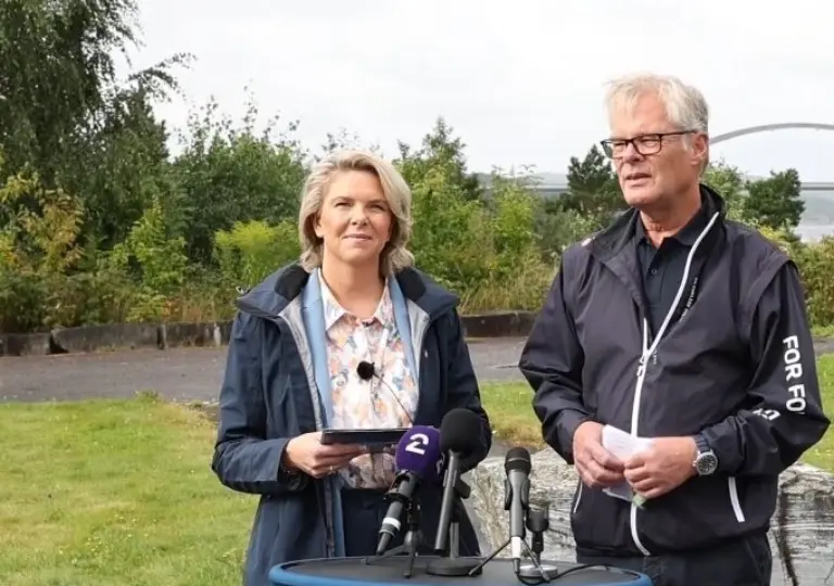 Lenke til artikkel om FrPs tiltakspakke for å ta tryggheten tilbake Lenke til artikkel om FrPs tiltakspakke for å ta tryggheten tilbake