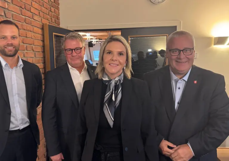 Lenke til artikkel om Her er FrPs nye kabal på Stortinget Lenke til artikkel om Her er FrPs nye kabal på Stortinget