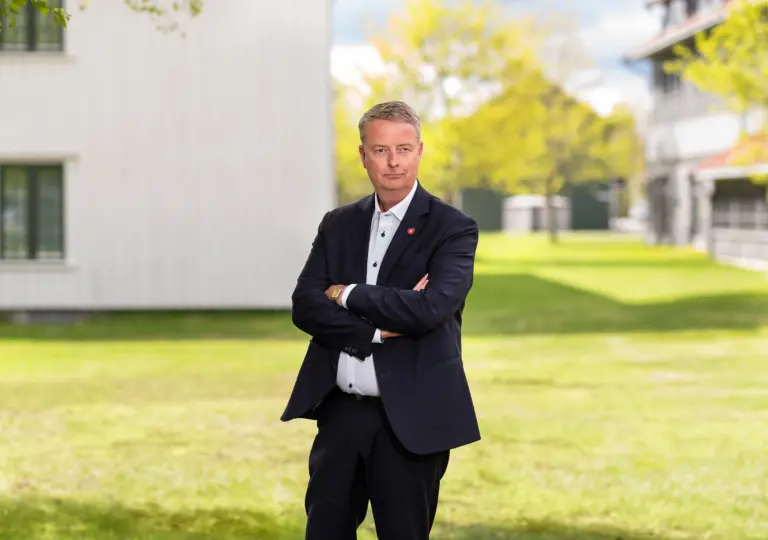 Lenke til artikkel om Norsk trollfabrikk lokalisert på Youngstorget Lenke til artikkel om Norsk trollfabrikk lokalisert på Youngstorget