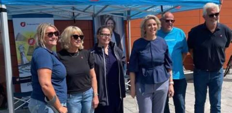Partileder Sylvi Listhaug gjester Ringsaker i valgkampen, noe som skapte stort engasjement