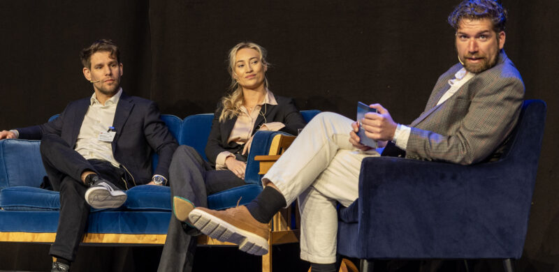 Gruppeleder Magnus Birkelund, Fraksjonsleder Miljø og Samferdsel Ingeborg Bjørnevik med programleder Anders Kjennerud Gruppeleder Magnus Birkelund, Fraksjonsleder Miljø og Samferdsel Ingeborg Bjørnevik med programleder Anders Kjennerud